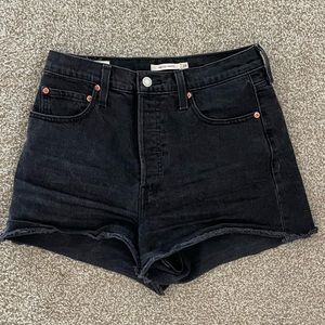 LEVI SHORTS